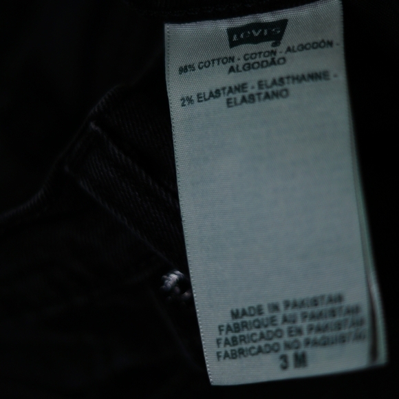 LEVI'S size 3m, 30" inseam faded black jeans - Picture 5 of 5